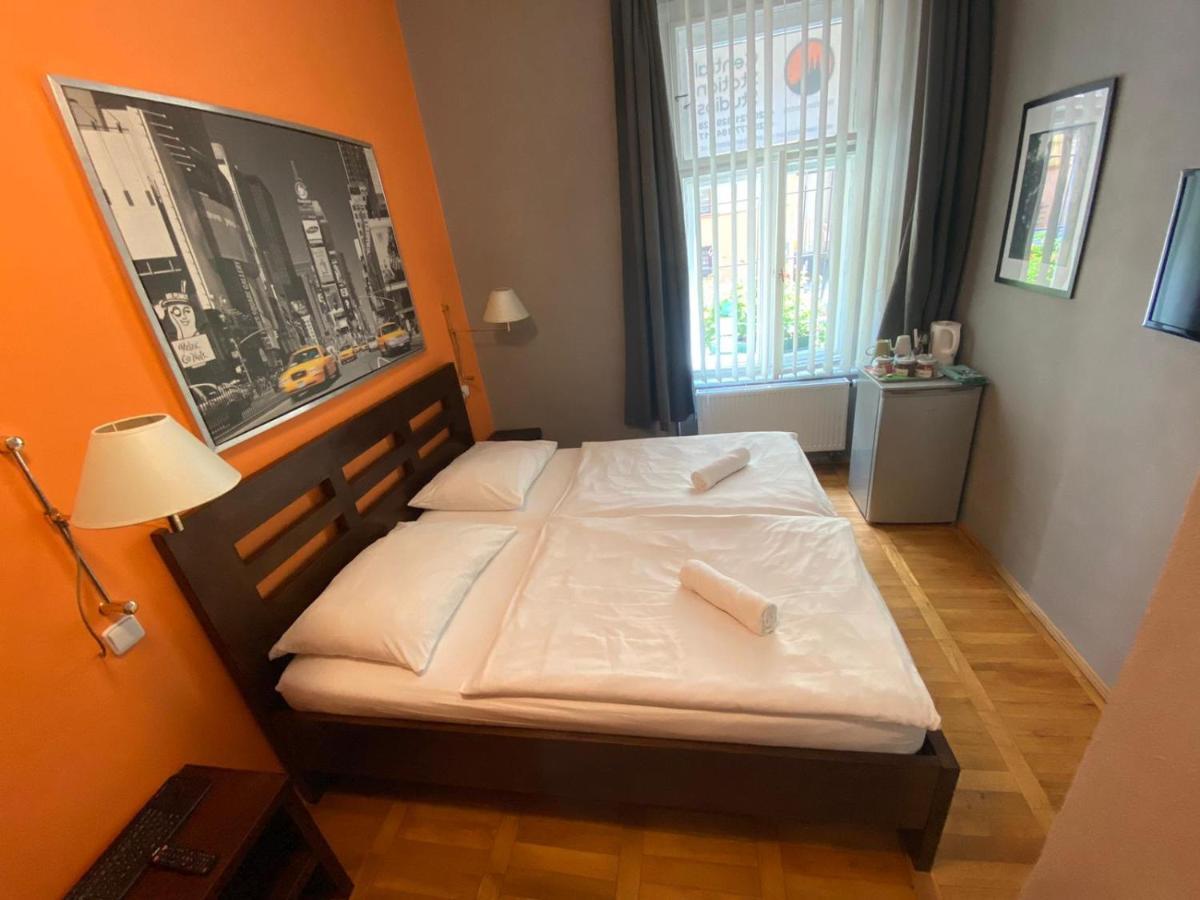 Central Station Studios Прага Экстерьер фото
